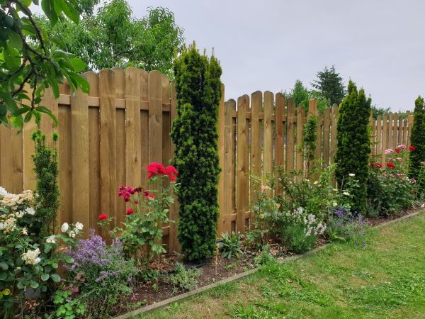 Shadow Box Fence Assembly